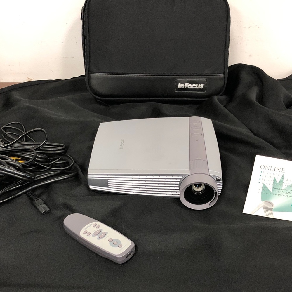 InFocus Model LP130 Projector